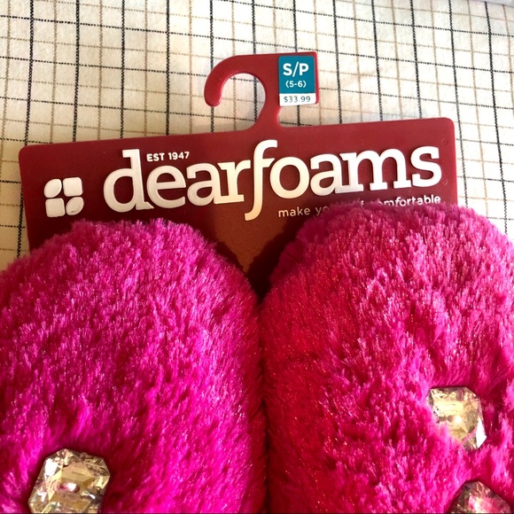 Dearfoams Slippers - Picture 2 of 3